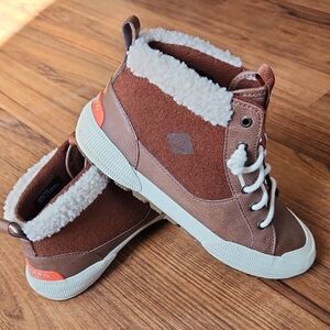 Sperry Womens Pier Wave Storm Chukka Boots